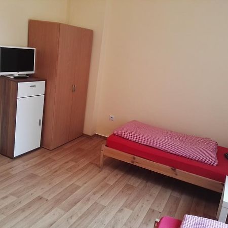Zu Hause Bei Freunden Apartment Dortmund Bagian luar foto