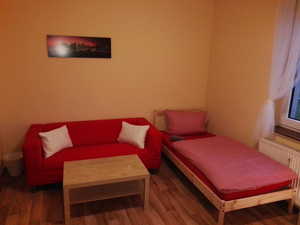 Zu Hause Bei Freunden Apartment Dortmund Bagian luar foto