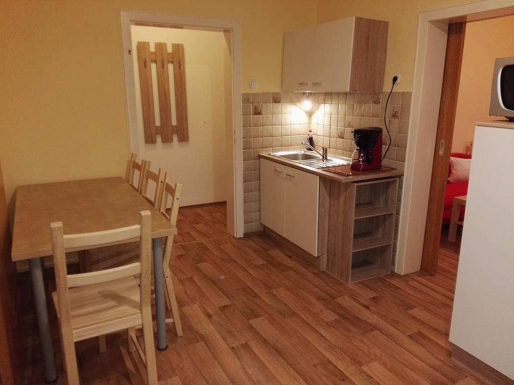Zu Hause Bei Freunden Apartment Dortmund Bagian luar foto