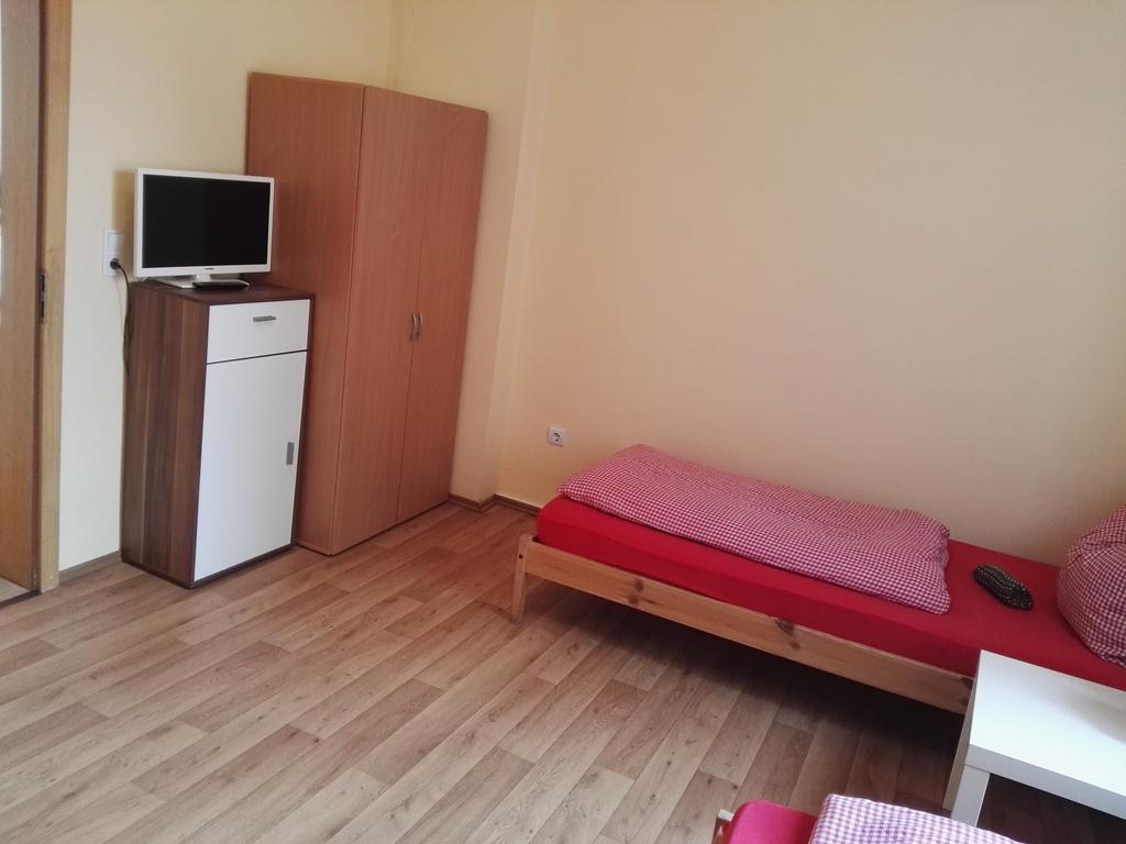 Zu Hause Bei Freunden Apartment Dortmund Bagian luar foto