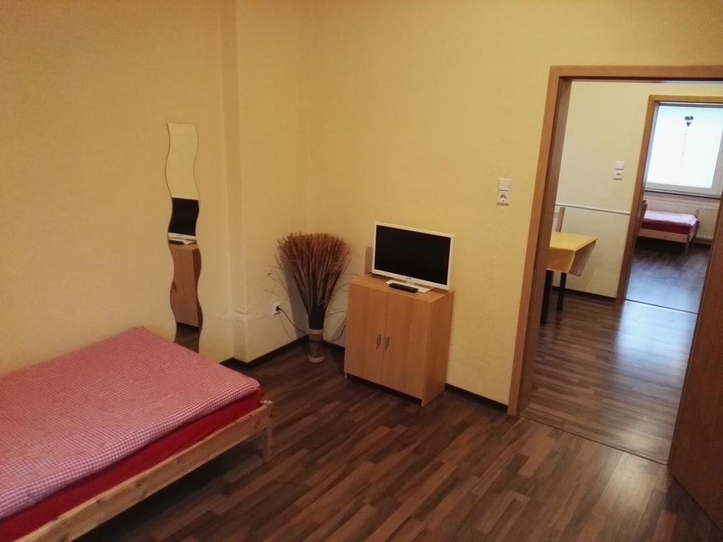 Zu Hause Bei Freunden Apartment Dortmund Bagian luar foto
